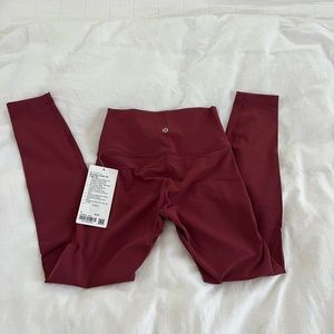 Lululemon wunder under HR legging size 4 25”